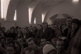 Spotkanie z Adamem Michnikiem w sali im. W. Nehringa